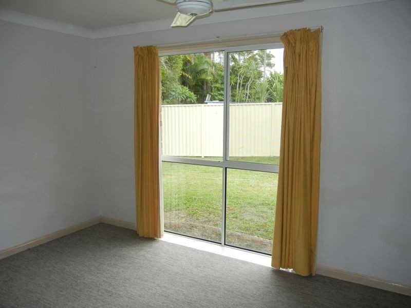 106 Teasdale Drive, Nerang QLD 4211