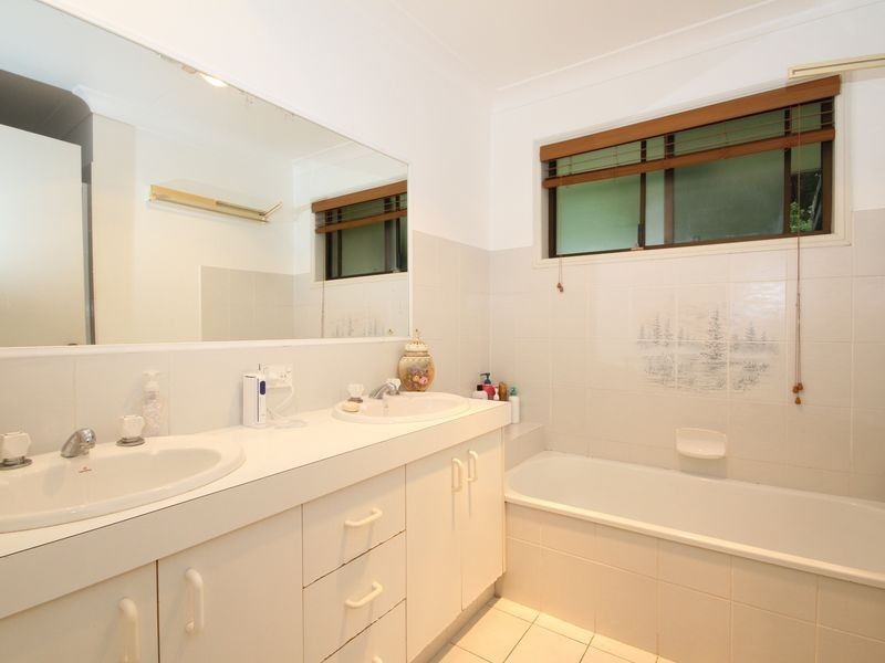 66 Balyando Drive, Nerang QLD 4211
