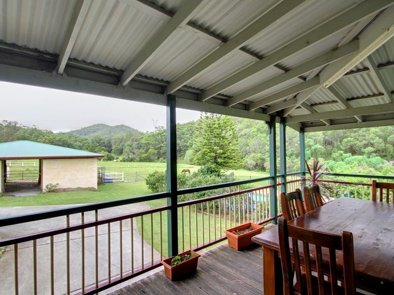 288 Clagiraba Road, Clagiraba QLD 4211