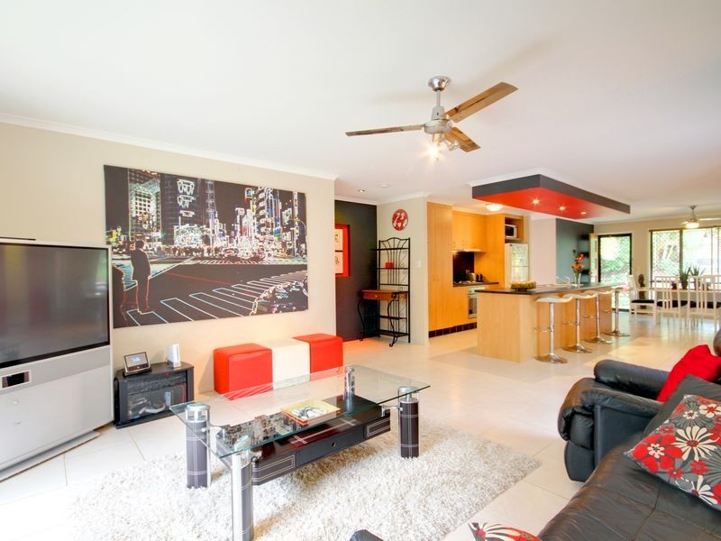 33 Chippewa Circuit, Mudgeeraba QLD 4213