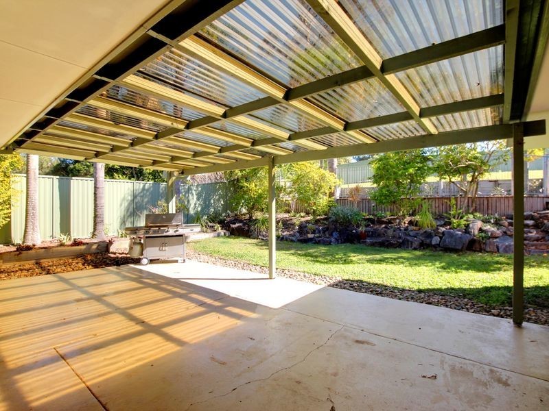 19 Cozens Way, Highland Park QLD 4211