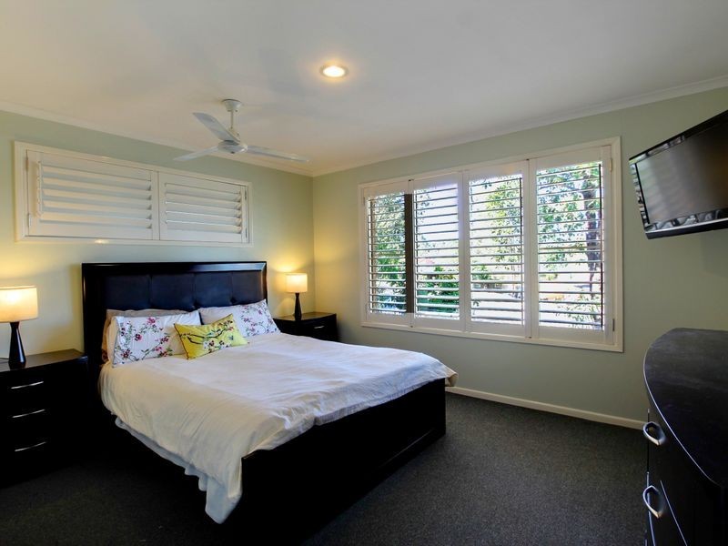 19 Cozens Way, Highland Park QLD 4211