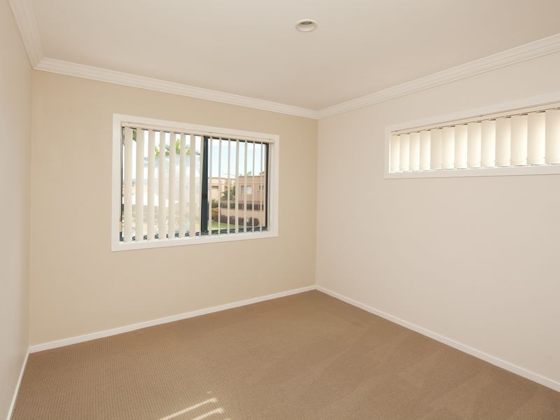 6/117 Palm Meadows Drive, Carrara QLD 4211