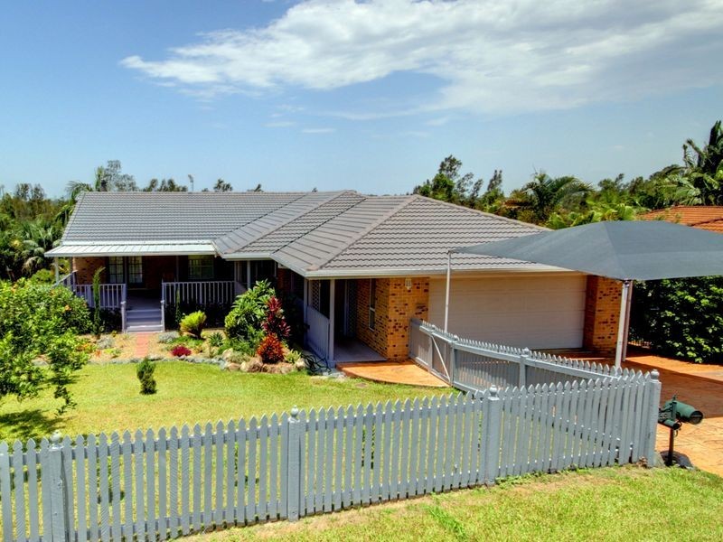 40 Hastings Crescent, Carrara QLD 4211