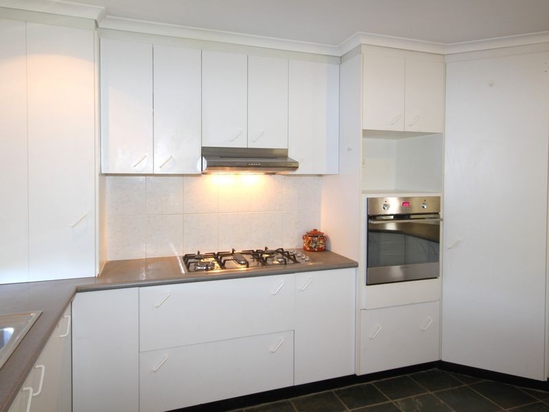 40 Hastings Crescent, Carrara QLD 4211