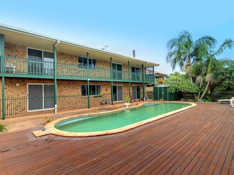 40 Hastings Crescent, Carrara QLD 4211