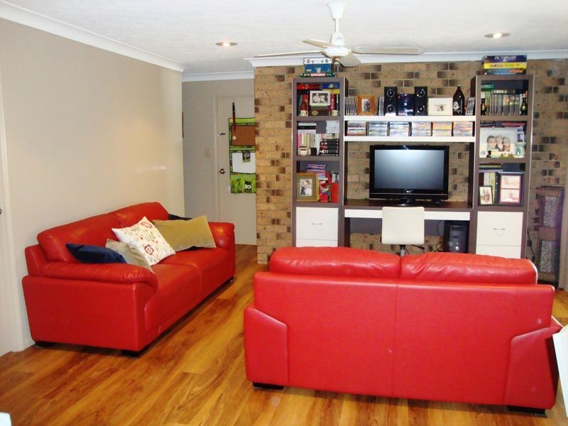 32 Merloo Drive, Nerang QLD 4211