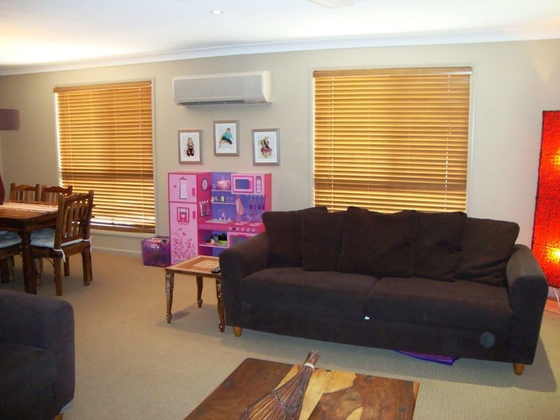 32 Merloo Drive, Nerang QLD 4211