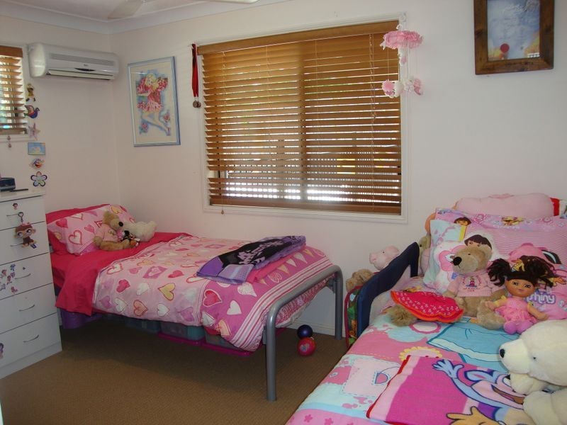 32 Merloo Drive, Nerang QLD 4211