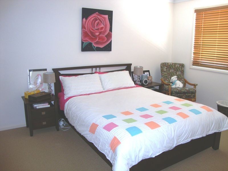 32 Merloo Drive, Nerang QLD 4211