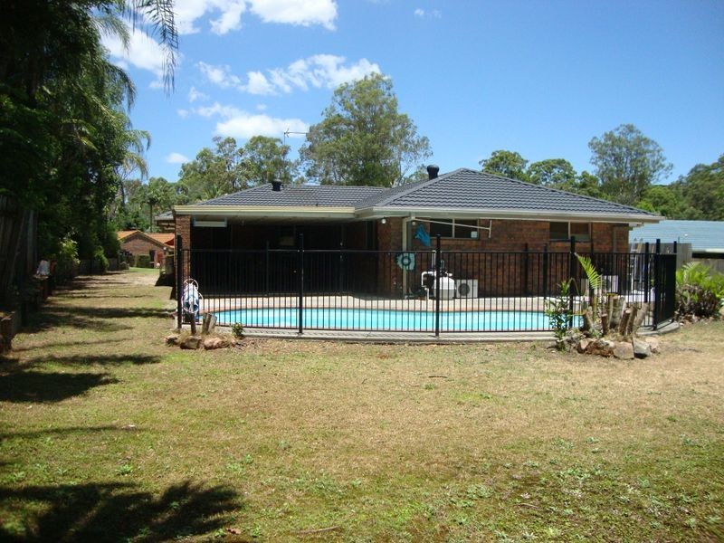 32 Merloo Drive, Nerang QLD 4211
