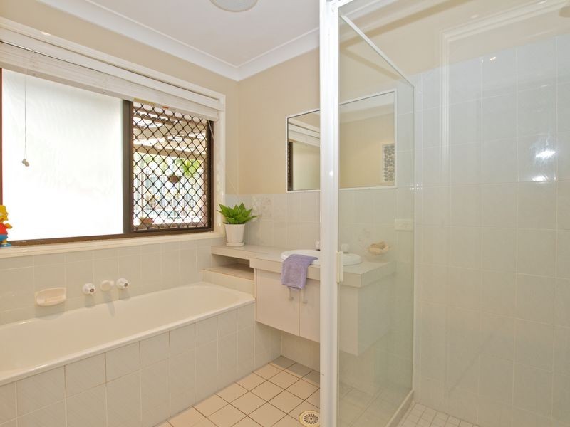 15 Teasdale Drive, Nerang QLD 4211