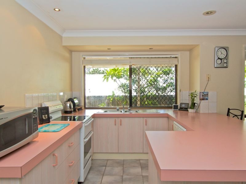 15 Teasdale Drive, Nerang QLD 4211