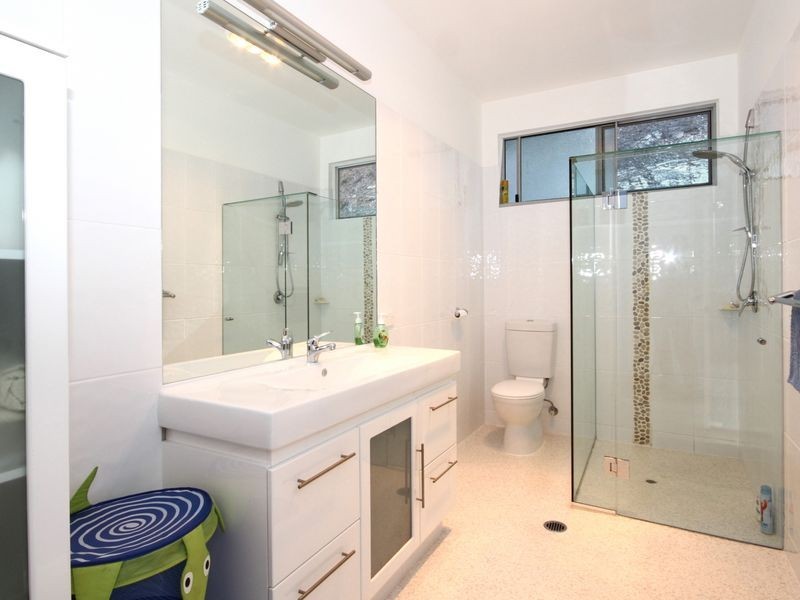 75 Sunvalley Court, Guanaba QLD 4210