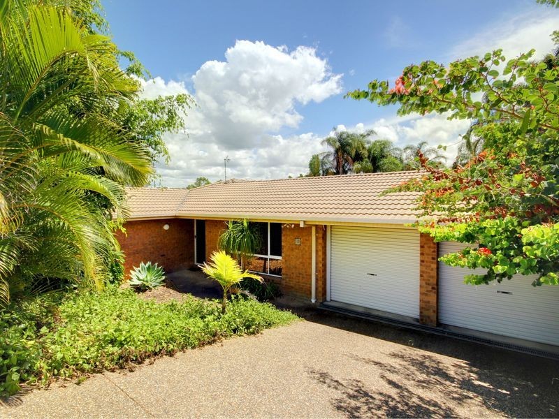 32 Merridown Drive, Merrimac QLD 4226