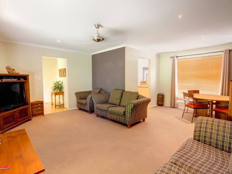32 Merridown Drive, Merrimac QLD 4226