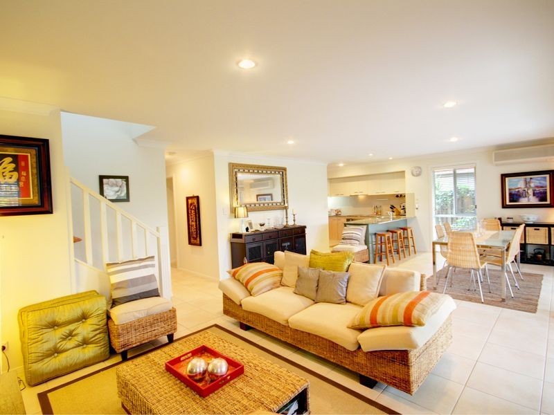 1/29 Riverwood Drive, Ashmore QLD 4214
