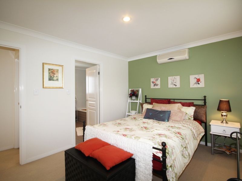 1/29 Riverwood Drive, Ashmore QLD 4214