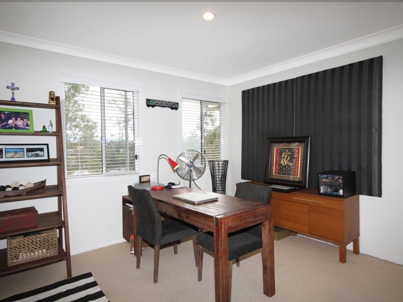 1/29 Riverwood Drive, Ashmore QLD 4214
