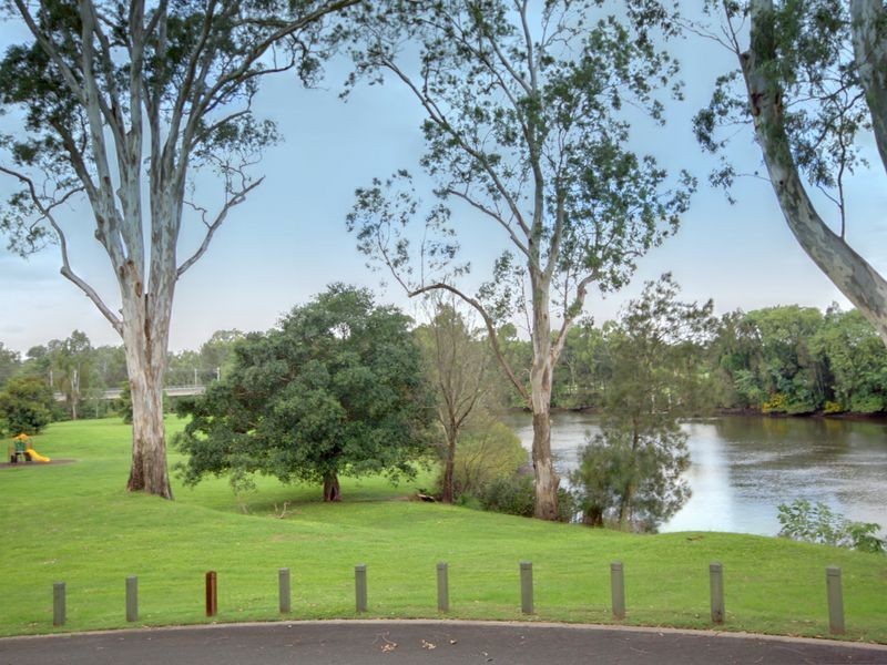 1/29 Riverwood Drive, Ashmore QLD 4214