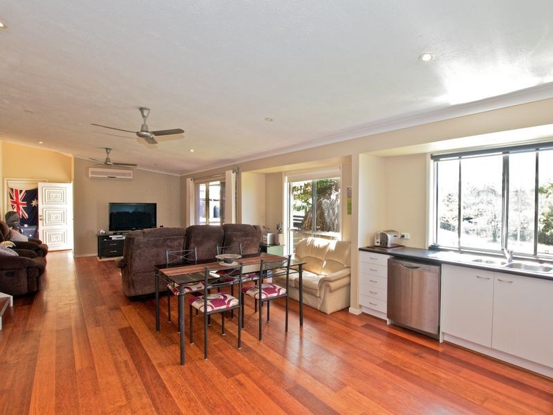 22 Hickey Way, Carrara QLD 4211