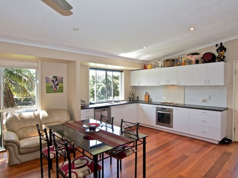 22 Hickey Way, Carrara QLD 4211