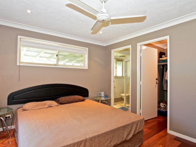 22 Hickey Way, Carrara QLD 4211