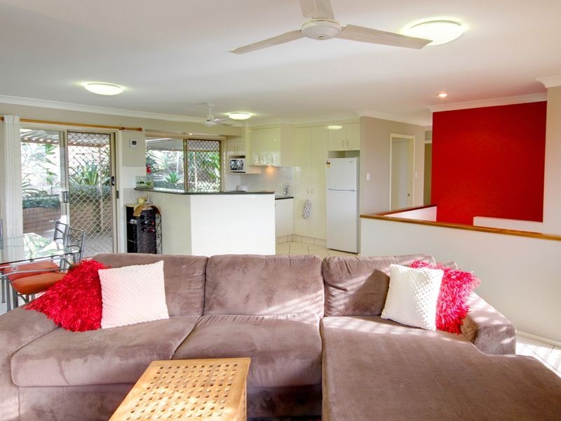 1/72 Paddington Drive, Carrara QLD 4211