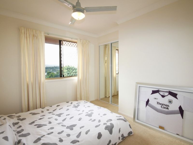 1/72 Paddington Drive, Carrara QLD 4211