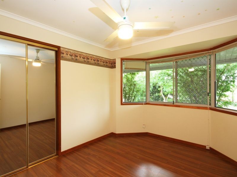 19 Burgundy Court, Highland Park QLD 4211