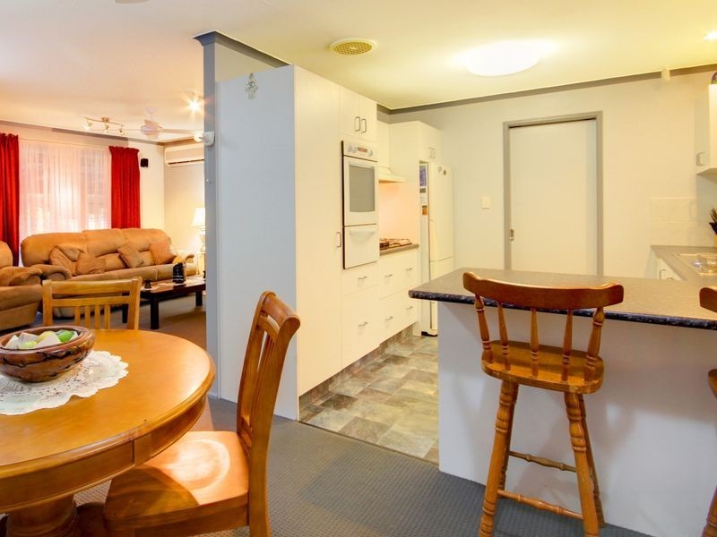 17 The Linkway, Nerang QLD 4211