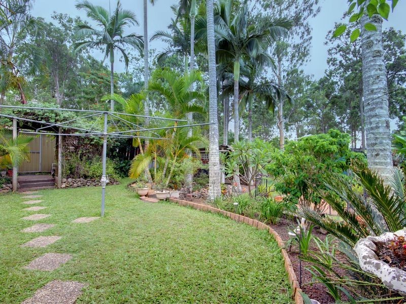 17 The Linkway, Nerang QLD 4211