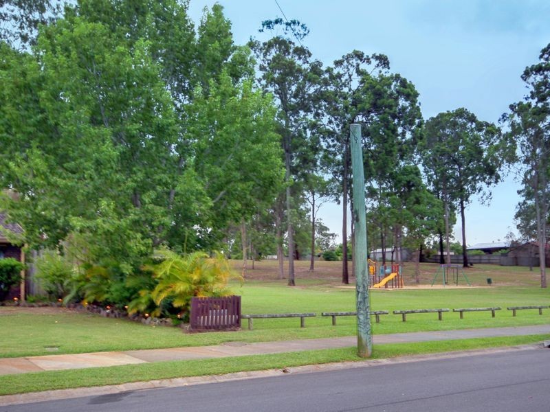 17 The Linkway, Nerang QLD 4211