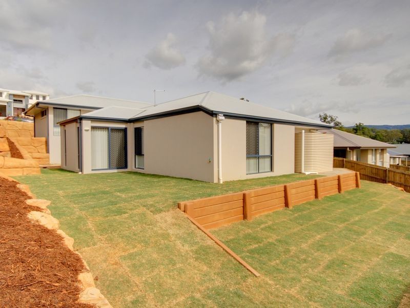 12 Jackaroo Crescent, Gilston QLD 4211