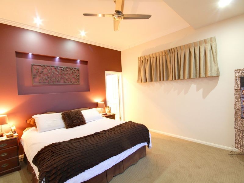 30 Convery Crescent, Highland Park QLD 4211