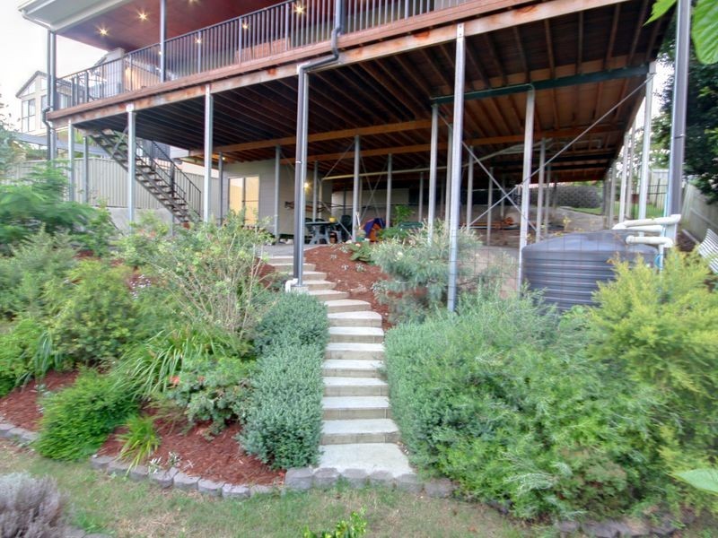 30 Convery Crescent, Highland Park QLD 4211