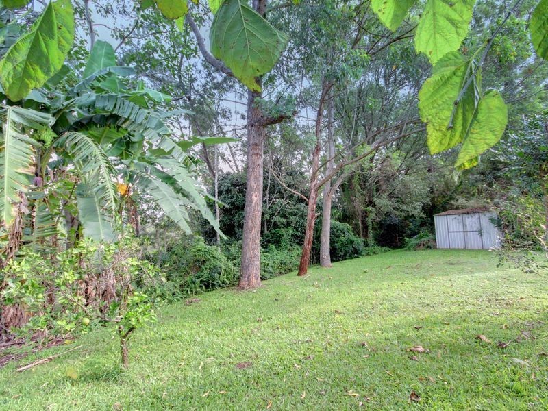 4 Yarraowee Drive, Nerang QLD 4211