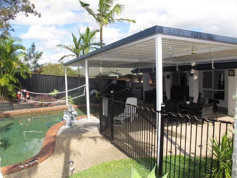 7 Aberdeen Court, Highland Park QLD 4211