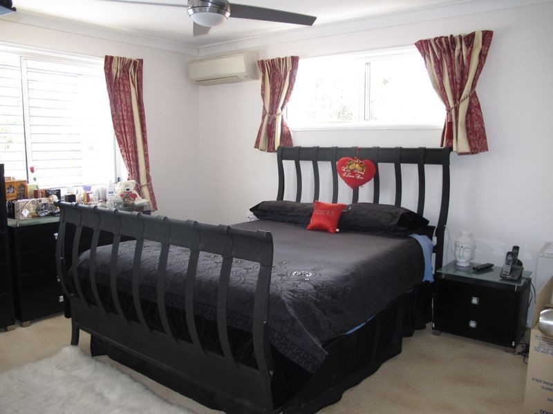 7 Aberdeen Court, Highland Park QLD 4211