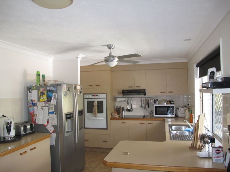 7 Aberdeen Court, Highland Park QLD 4211