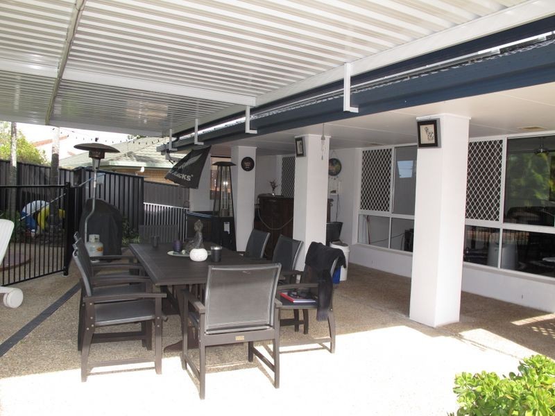 7 Aberdeen Court, Highland Park QLD 4211