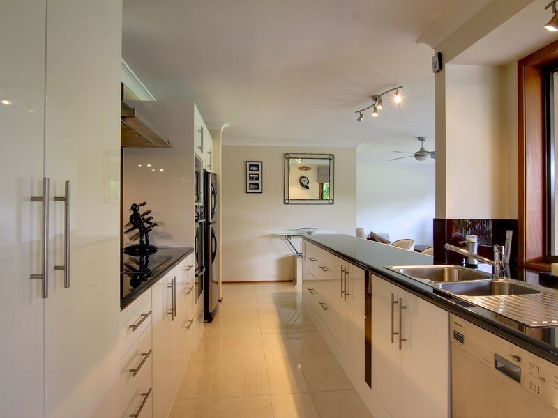 22 Murev Way, Carrara QLD 4211