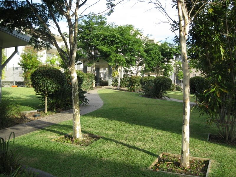 23/1 Boulton Drive, Nerang QLD 4211
