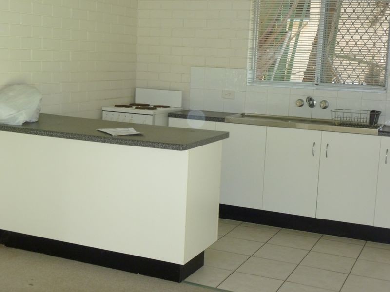 1/12 Markwell Avenue, Surfers Paradise QLD 4217