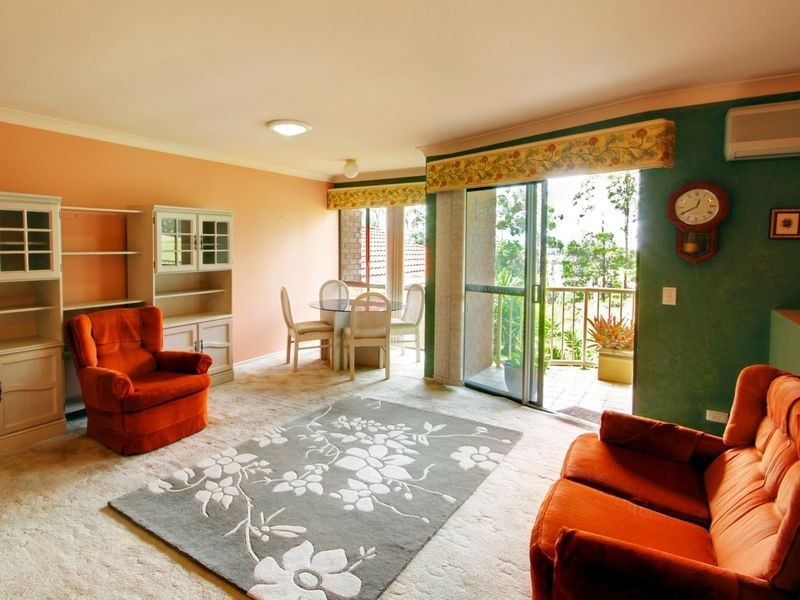 8/1a Mcleod Street, Highland Park QLD 4211