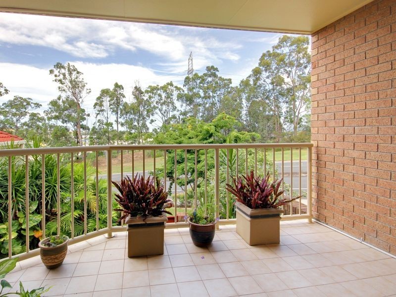 8/1a Mcleod Street, Highland Park QLD 4211