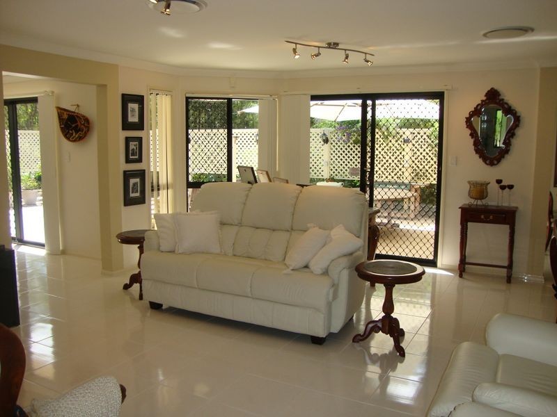 27-29 Chopin Court, Nerang QLD 4211