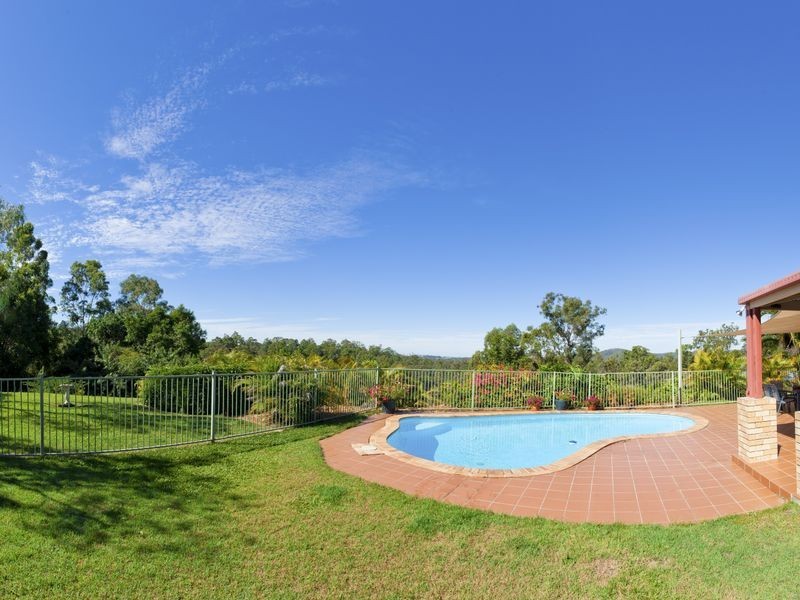 2 Country View Drive, Nerang QLD 4211