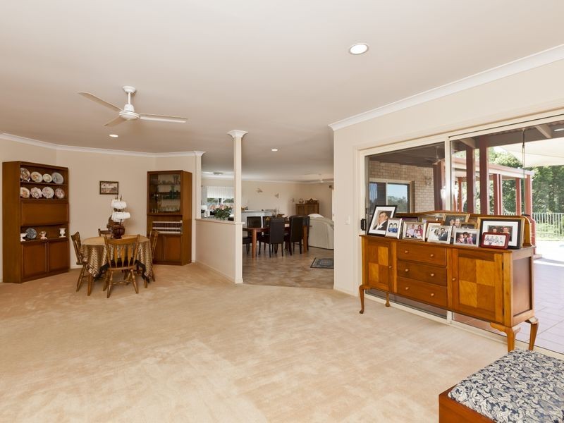 2 Country View Drive, Nerang QLD 4211