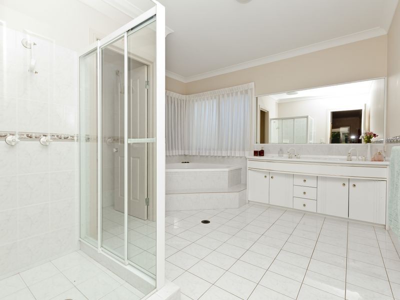 2 Country View Drive, Nerang QLD 4211